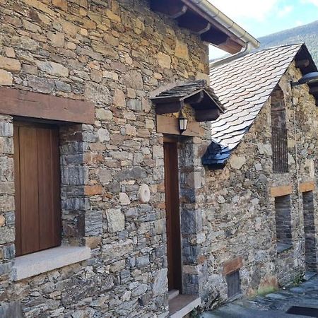 Apartaments Rurals XIX Queralbs Kültér fotó