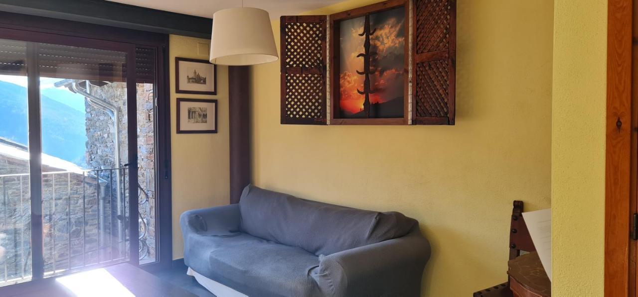 Apartaments Rurals XIX Queralbs Kültér fotó